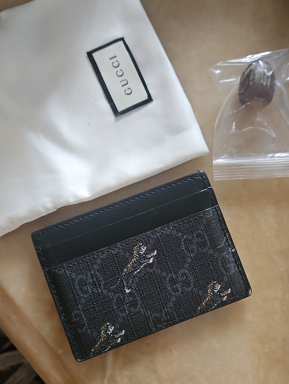 Gucci Tiger Exotic Animal Print Slim Card Card Holder GG Supreme Wallet
